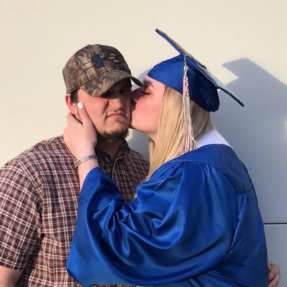 Meet your Posher, Monica - Picture 1 of 1